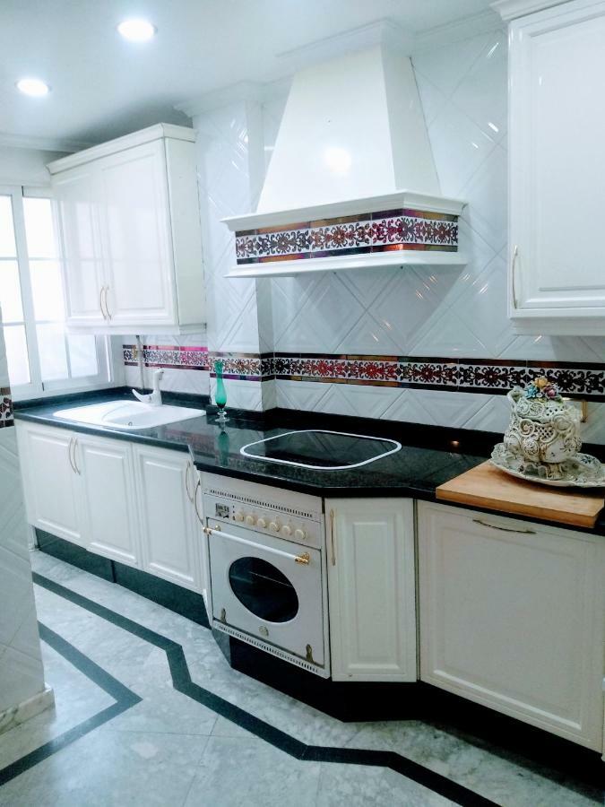 Wish Suite Central De Sevilla Экстерьер фото